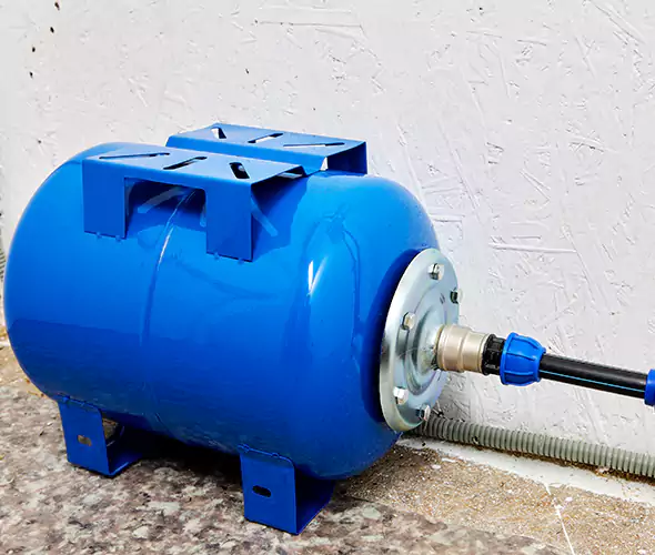 Expert Plumber for Well Pressure Tank Replacement in Federal Way, WA: Schedule Affordable Tank Replacement Services with Us
